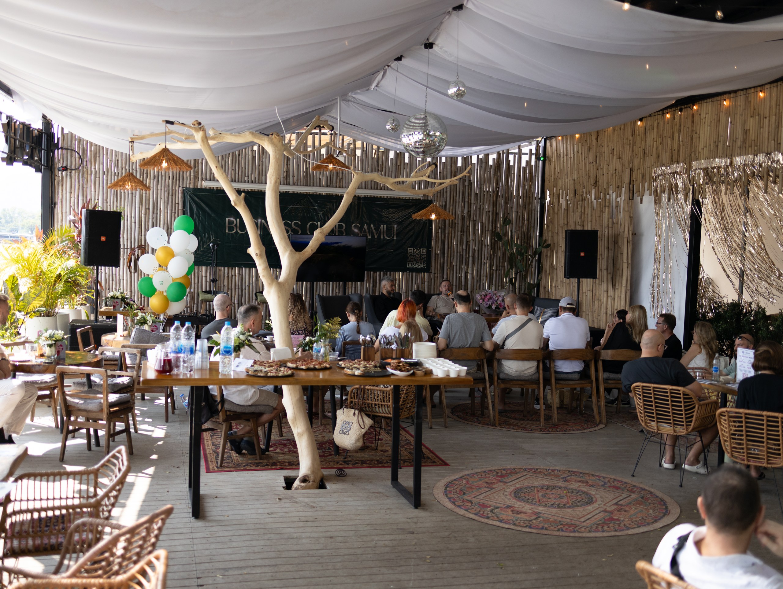 Venue — PlunkTone Cafe